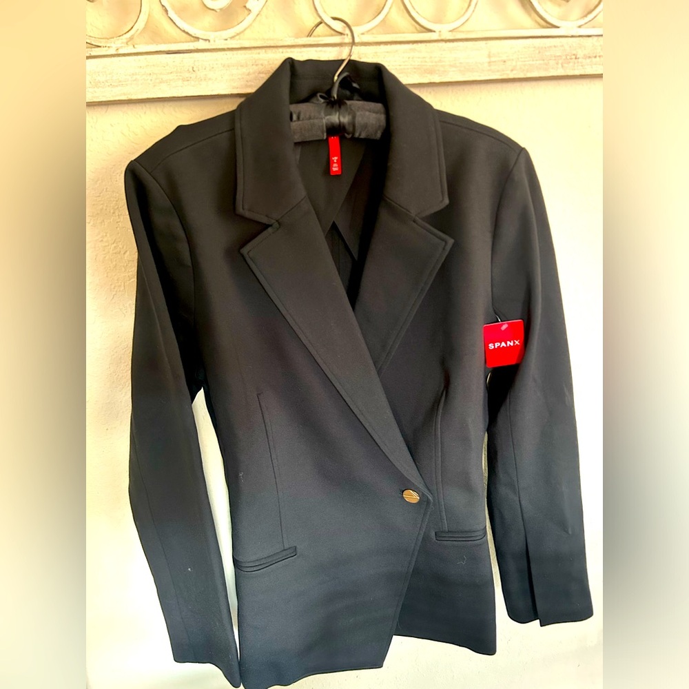 Spanx women’s black blazer size Large
